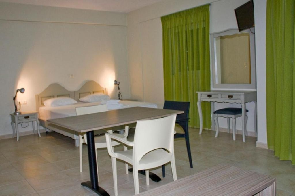 Fournia Village Kastro-Kyllini Zimmer foto